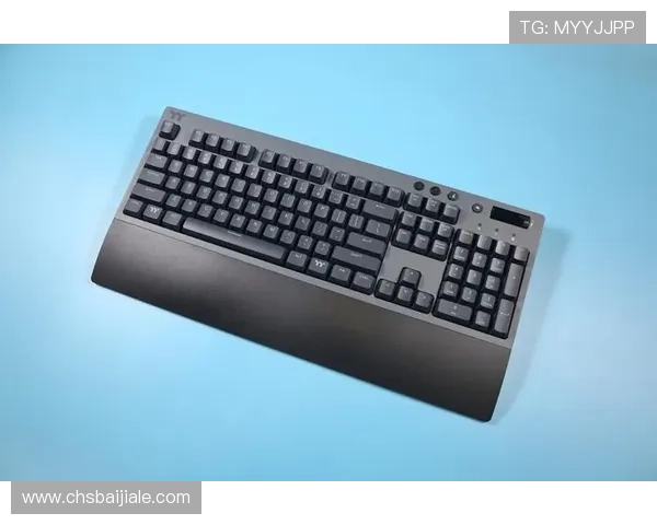 PA真人下載支持多设备同步登录，享受无缝切换的极致娱乐体验